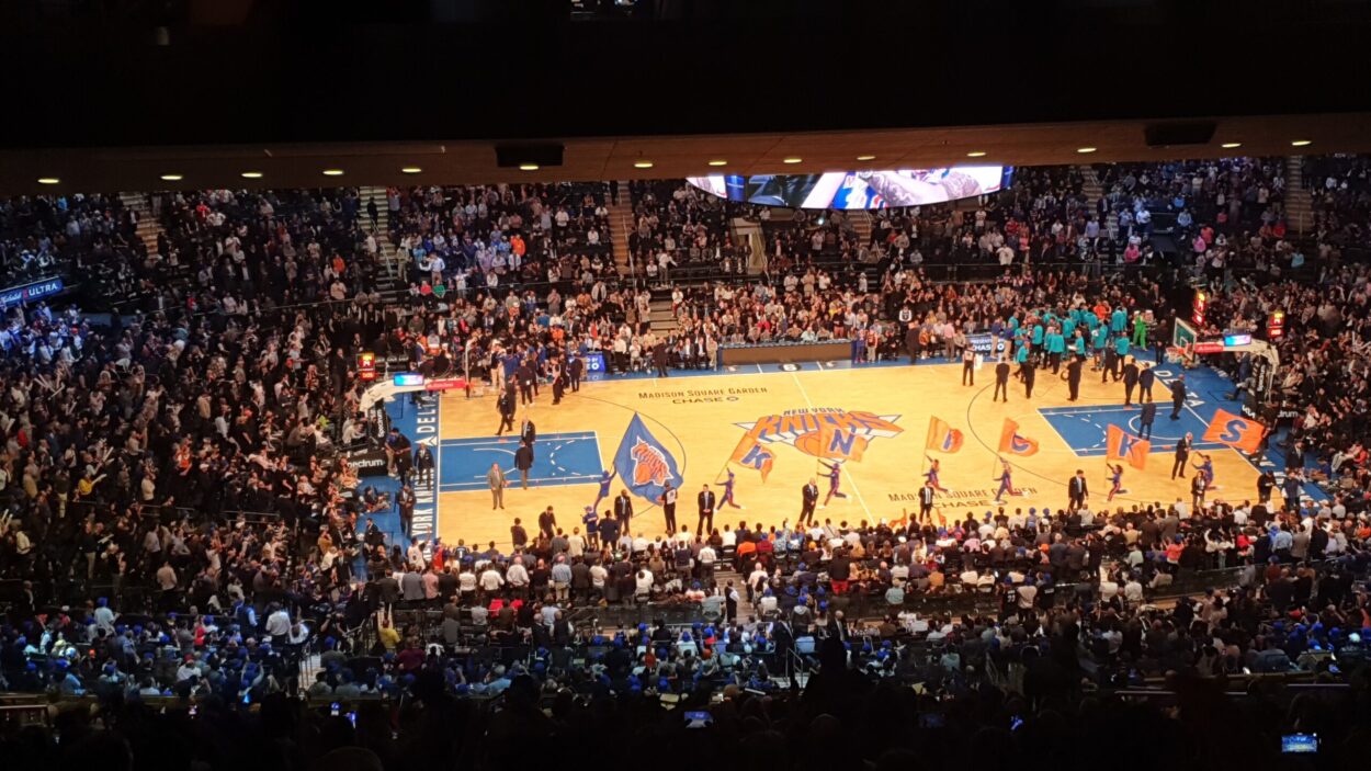 L'intérieur du Madison Square Garden lors d'un matche des KNICKS à Neew-York