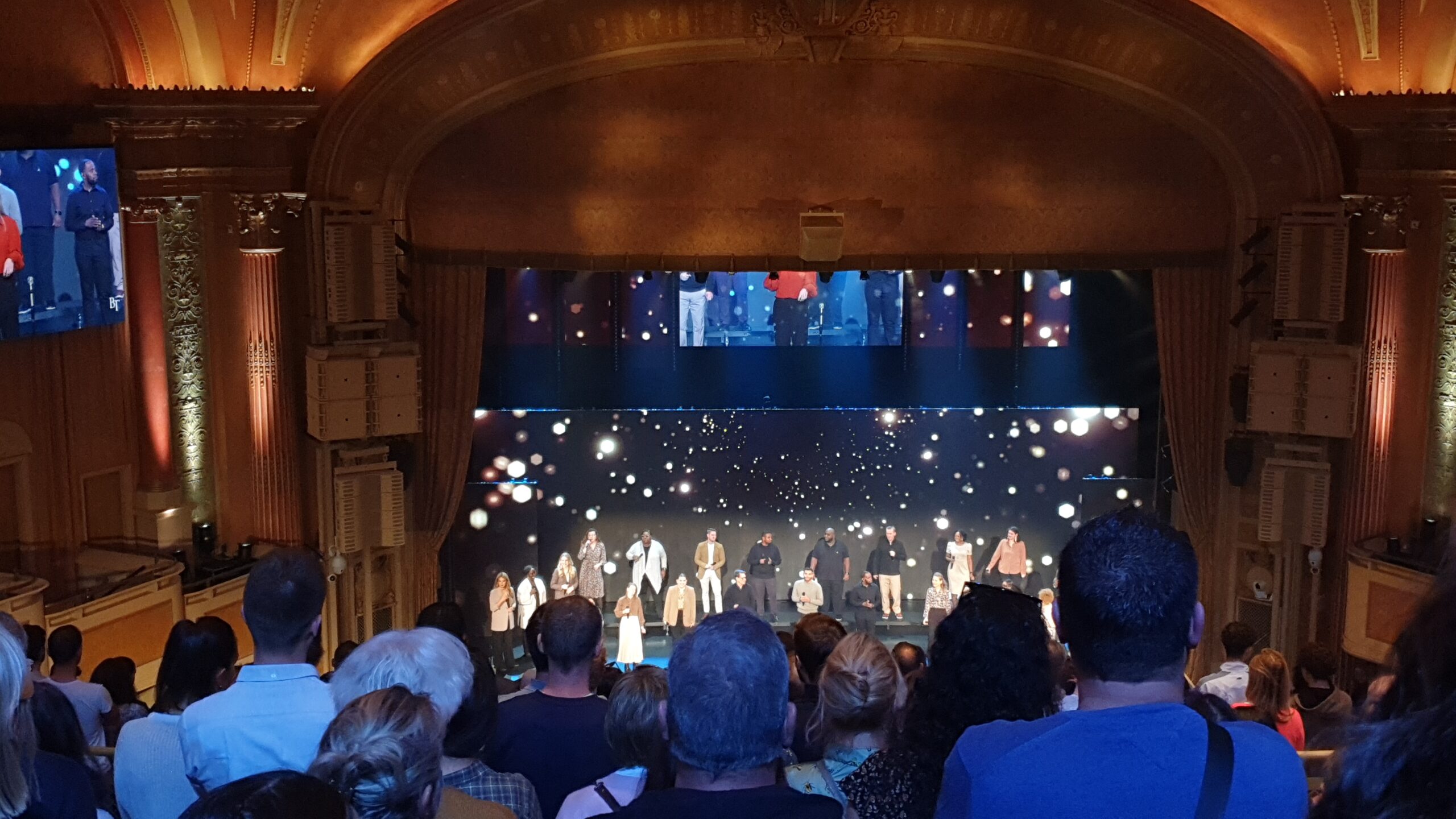 Intérieur de la Brooklyn Tabernacle à Brooklyn New-York